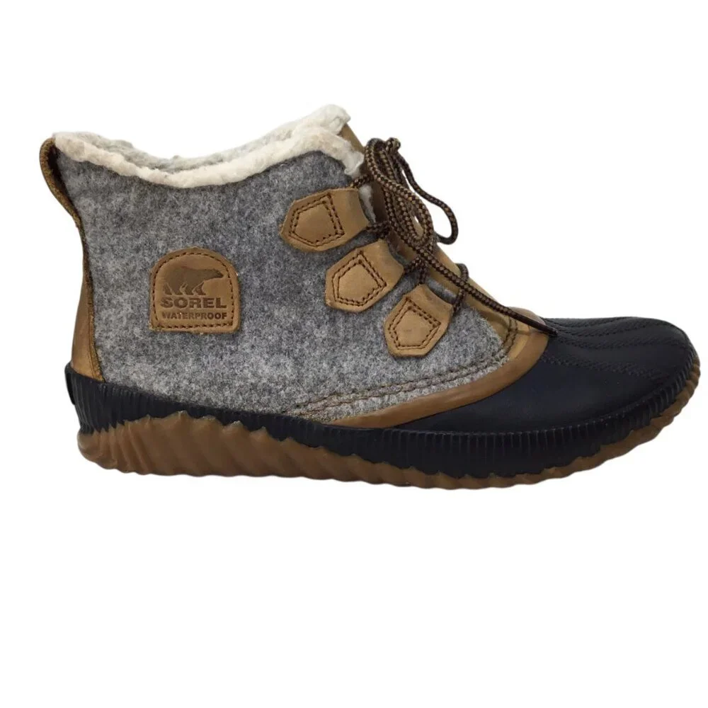 Sorel Boots Out n About Winter Duck Felt Lace Up Women's 9.5 NL3150-052 Faux Fur